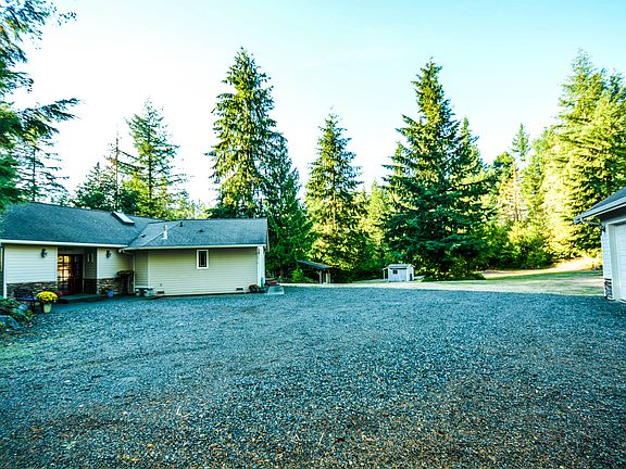 2nd image of 30310 SE Lake Retreat North Dr