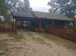 88 Saturn Ave, Holiday Island, AR 72631