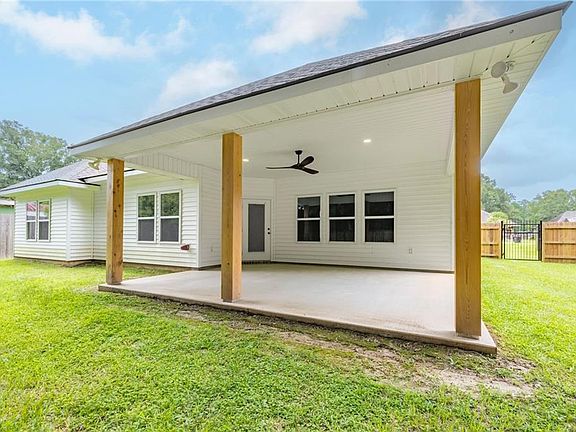 3rd image of 39393 Meadow Ridge Ln