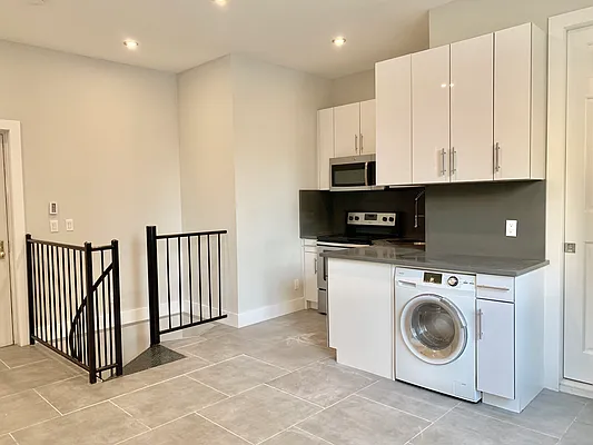 Rented by Heritage Realty LLC | media 3