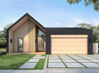 382 Costa Mesa St, Costa Mesa, CA 92627