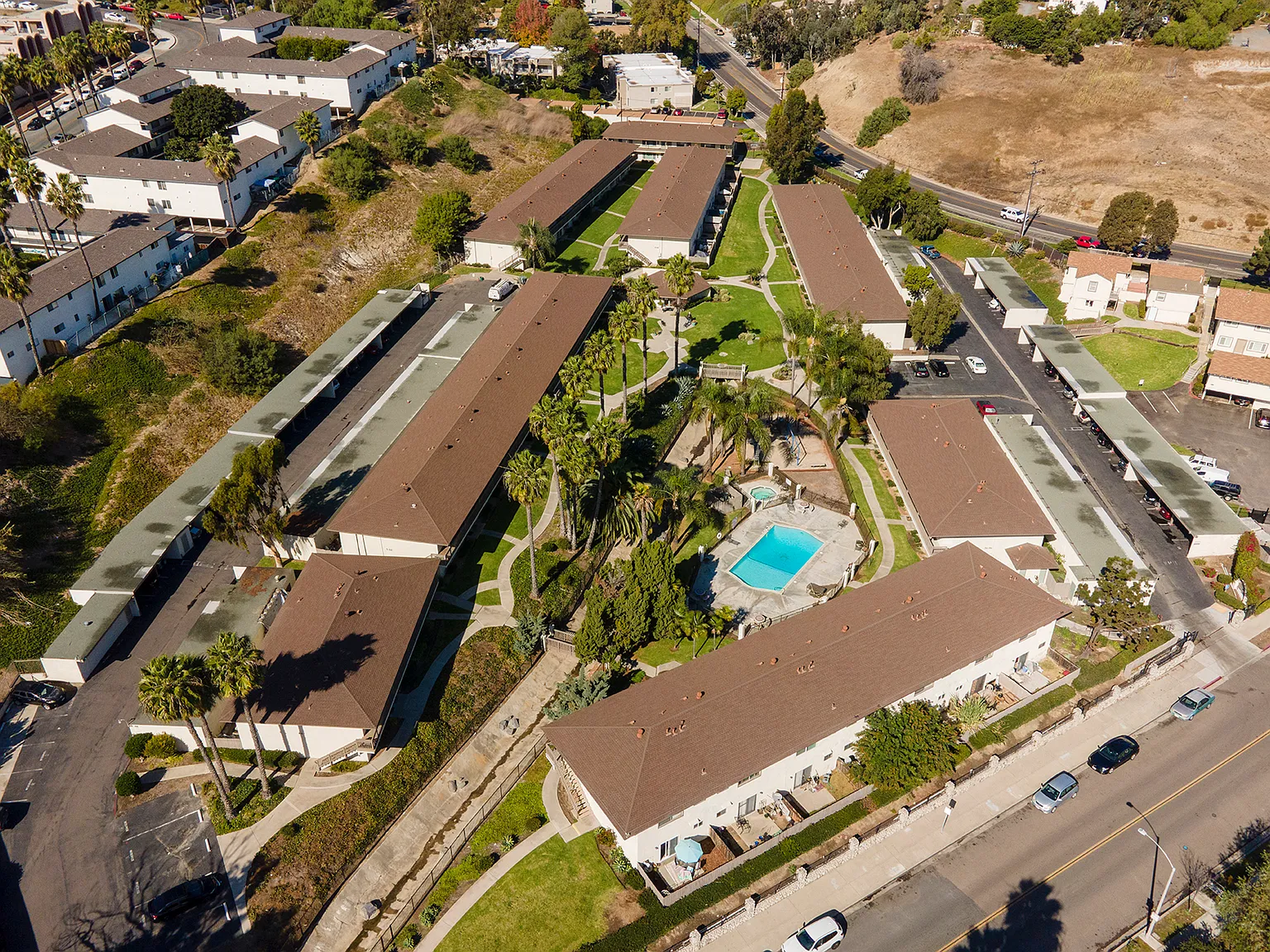 Stoneybrook Apartments — Photo 4