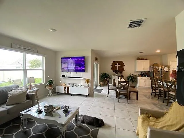 963 Serchio St — Photo 12
