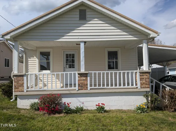 532 Elm St, Mount Carmel, TN 37645