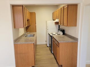 42 Irving St #44B, Saco, ME 04072