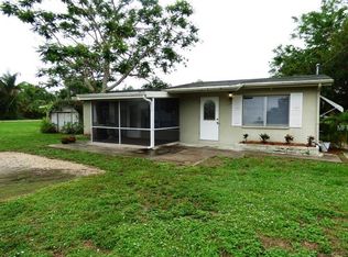 1749 Mangoe St, Punta Gorda, FL 33980