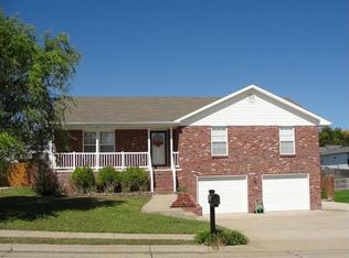 3818 Oxford Rd, Jefferson City, MO 65109