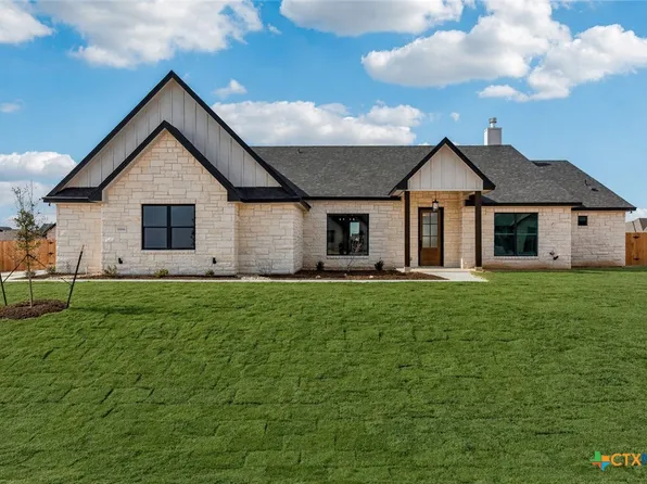 11060 Eagle Walk Blvd, Salado, TX 76571