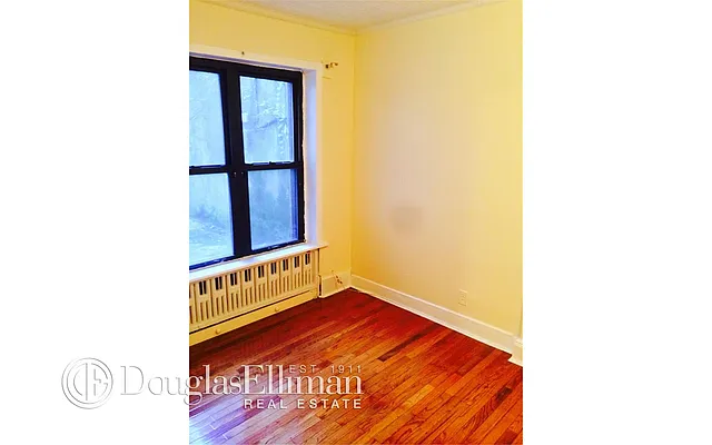 Rented by Douglas Elliman | media 47