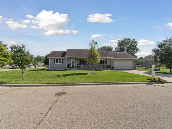 486 S Orchard St, Janesville, WI 53548