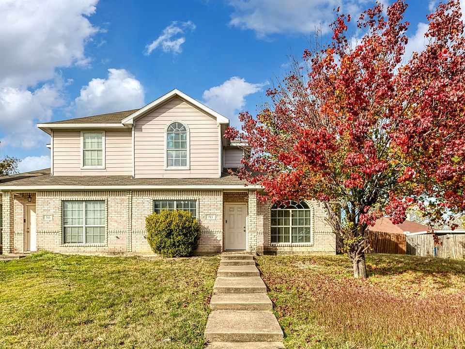 1st image of 713 Brookhaven Dr