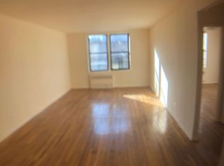 460 E 21st St #3R, Brooklyn, NY 11226