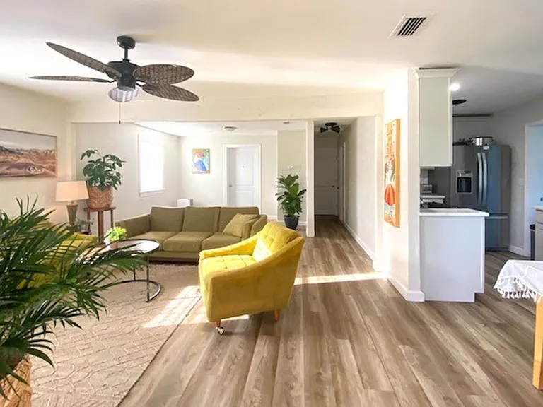 70 Brooks Dr — Photo 5