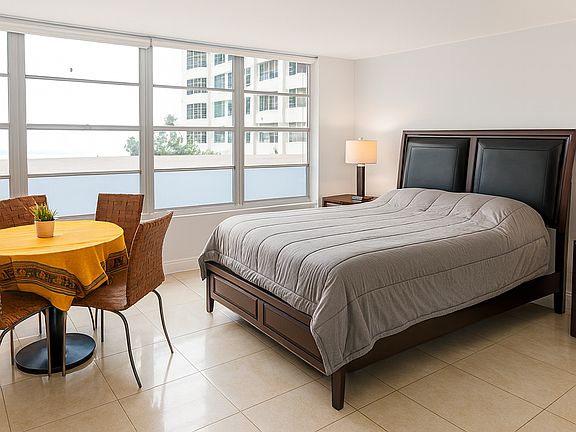3rd image of 825 Brickell Bay Dr APT 343
