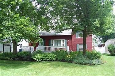 1st image of 247 Lownsdale Ave