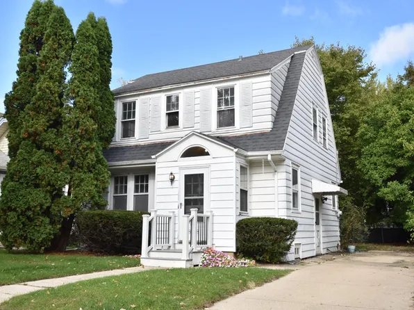 8308 Gridley AVENUE, Wauwatosa, WI 53213