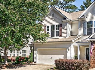 8215 Yaxley Hall Dr, Raleigh, NC 27616
