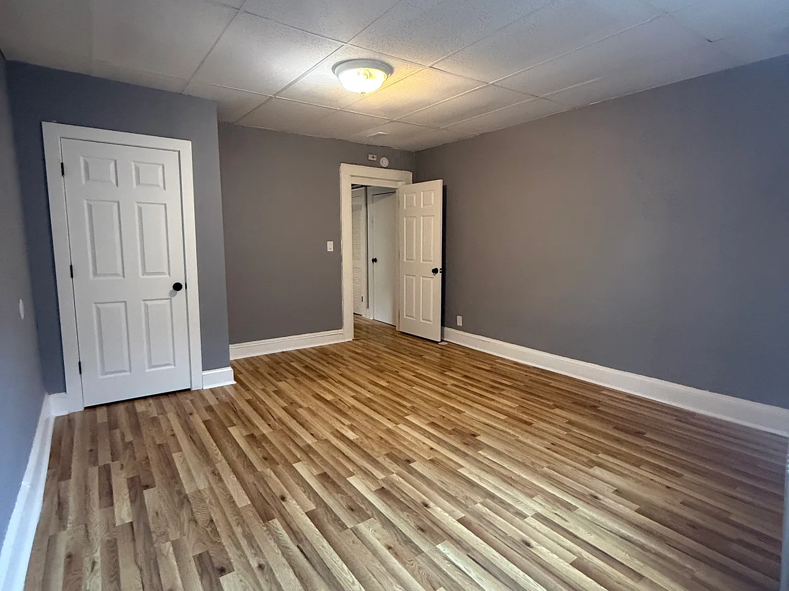 2 bed, $1,800 — Photo 4