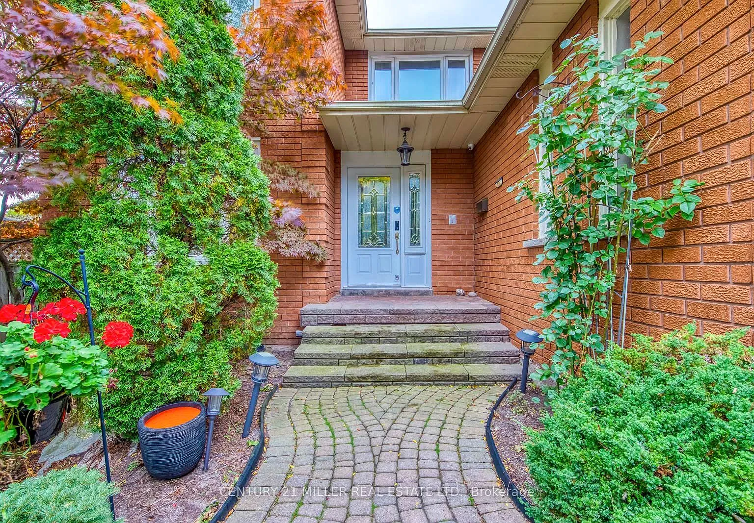 5 bed, $5,500 — Photo 3