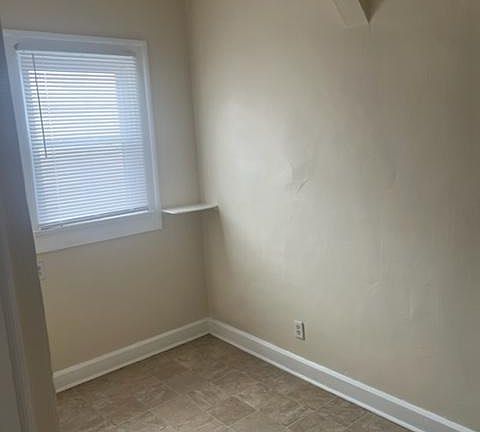 2nd image of 4929 N College Ave #4929
