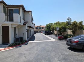 5659 McCulloch Ave, Temple City, CA