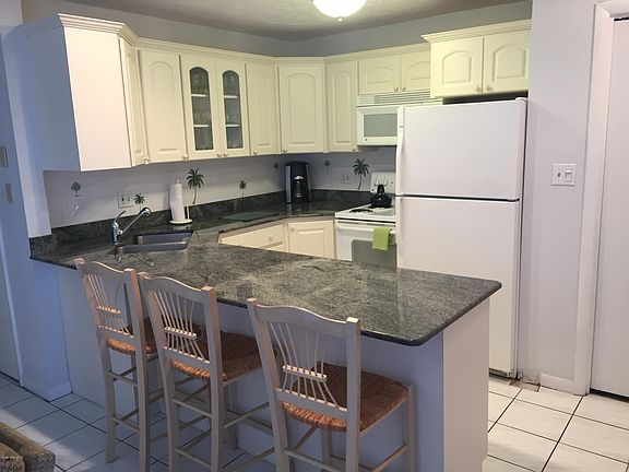 3rd image of 3150 N Atlantic Ave APT 6-990