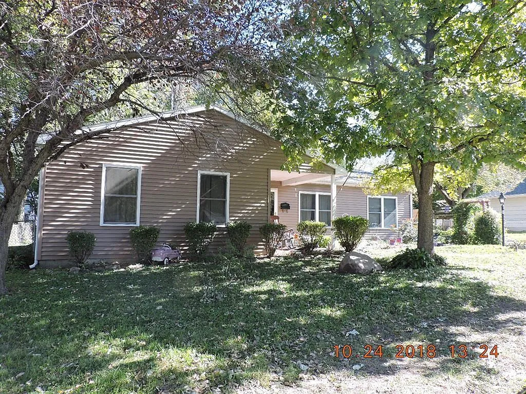 205 S Ann St photo 1
