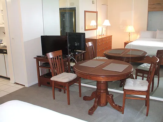 Rented by Empire State Properties | media 9