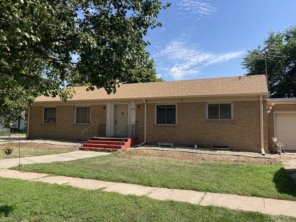 1st image of 808 W 24th St #1
