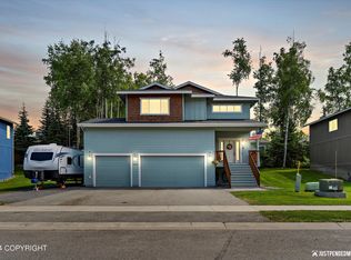 13529 Charmley Cir, Eagle River, AK 99577