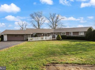 51 Arneys Mount Rd, Pemberton, NJ 08068