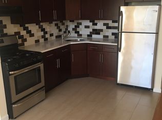 359 E 28th St #3, Brooklyn, NY 11226