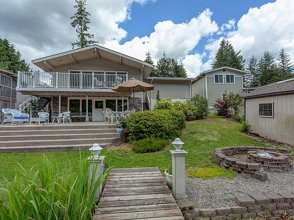 4th image of 339 Lakeside Dr