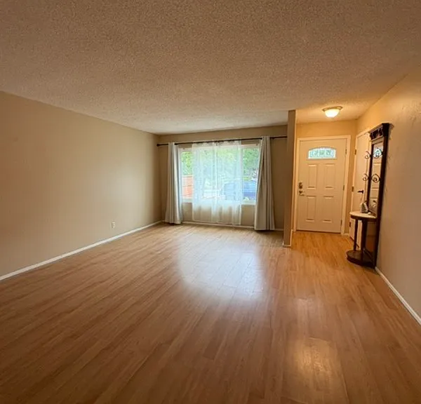 5100 Parkhurst Dr #1 — Photo 2