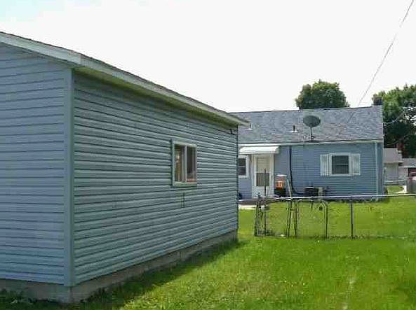 2nd image of 3514 3rd Ave