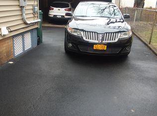 659 Parsells Ave, Rochester, NY 14609