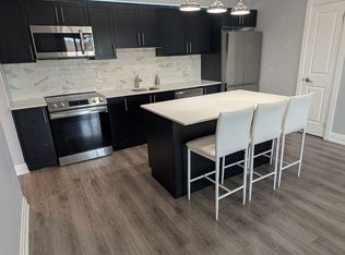 295 Cundles Rd E #310, Barrie, ON L4M 0K8