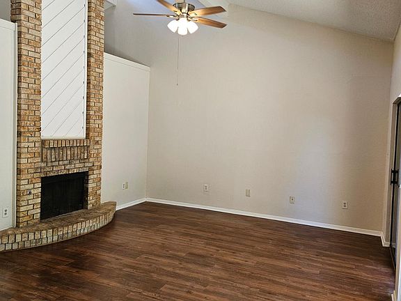 3rd image of 1518 Highpoint Dr