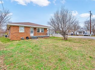 502 S Cleveland St, Springdale, AR 72764