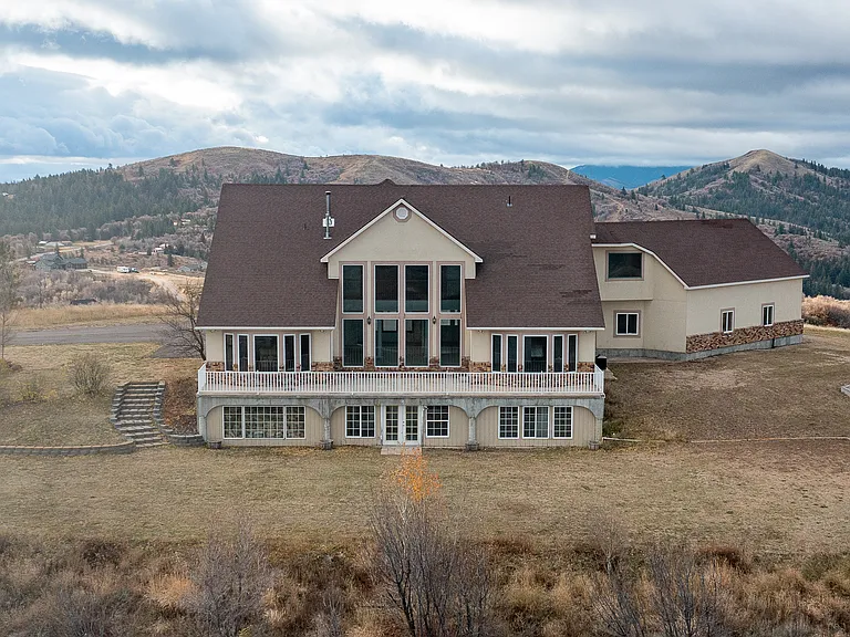 8132 Prospector Hollow Ln — Photo 33