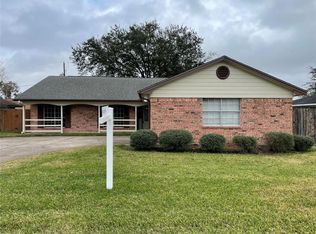 10431 Rocky Hollow Rd, La Porte, TX 77571