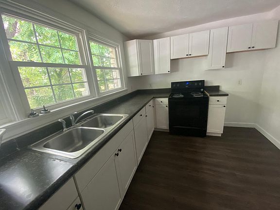 5th image of 639 Breckenridge St