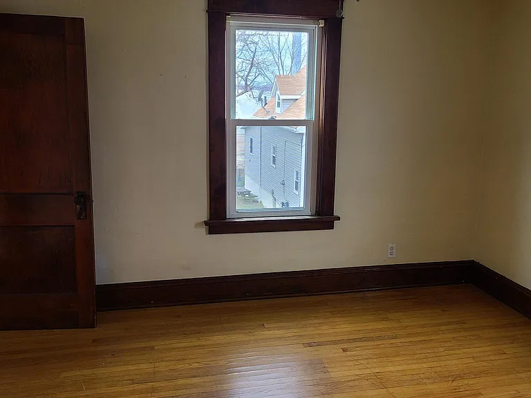 Bedroom 2nd floor