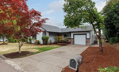 220 NW 137th Ave Photo 1 220 NW 137th Ave Photo 1