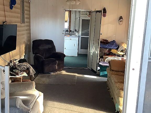 5th image of 2126 Lois Blvd NW