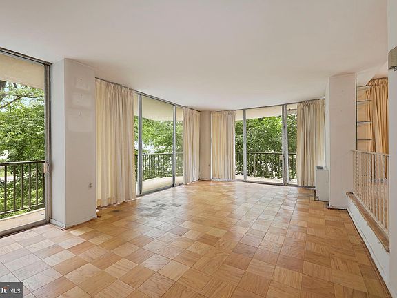 5th image of 3333 University Blvd W APT G01