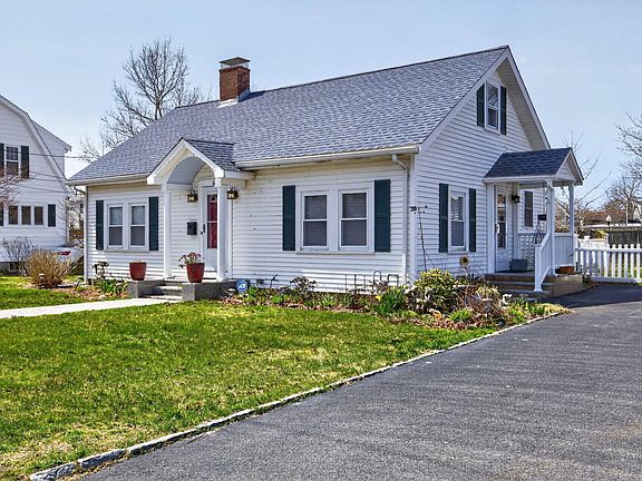 2nd image of 69 Spring Street
