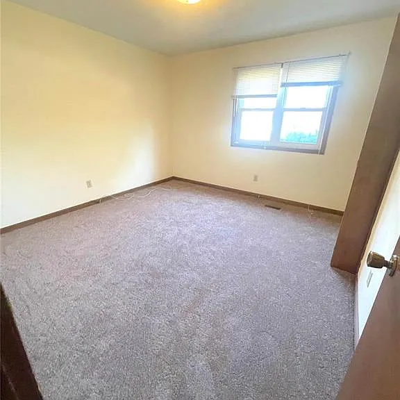 301 Brian Dr — Photo 13