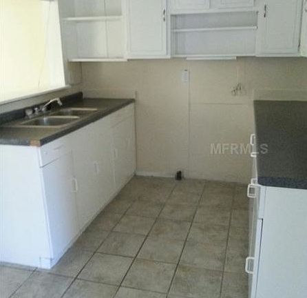 2nd image of 5003 E Seneca Ave