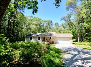 4996 W McMillan Rd, Muskegon, MI 49445